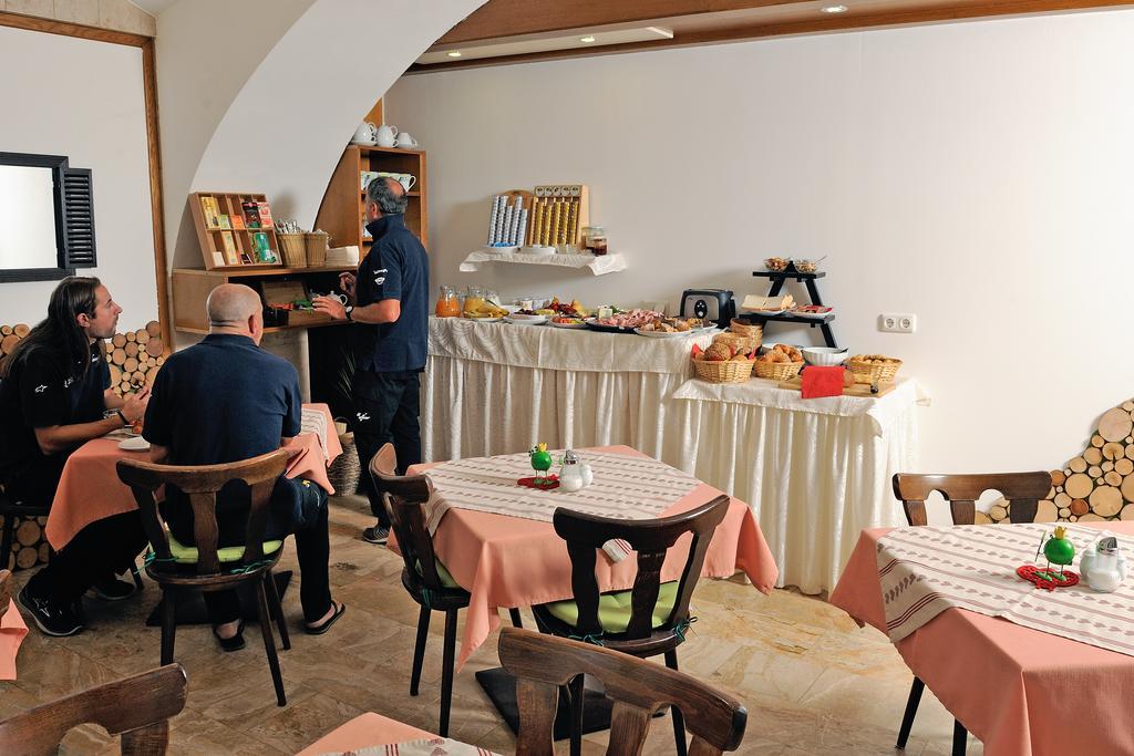 Gasthof Moser Fohnsdorf Buitenkant foto